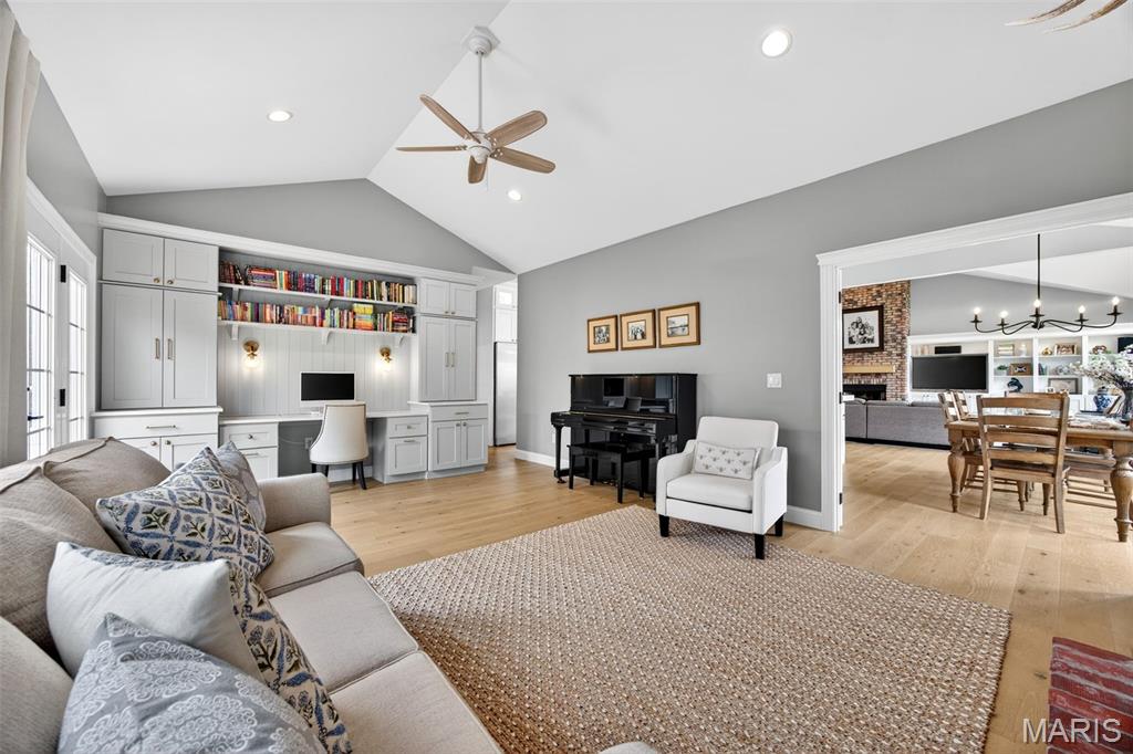 234 Cornwall Drive