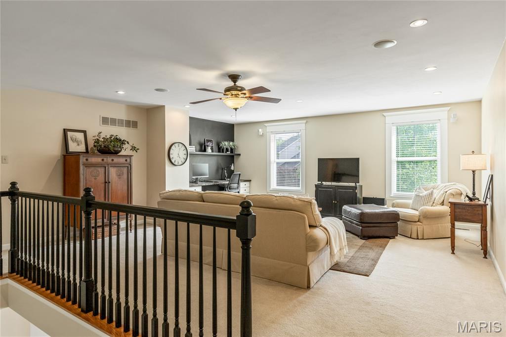2461 Shetland Drive