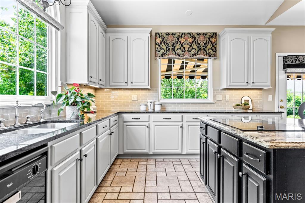 1407 Westhampton View Lane