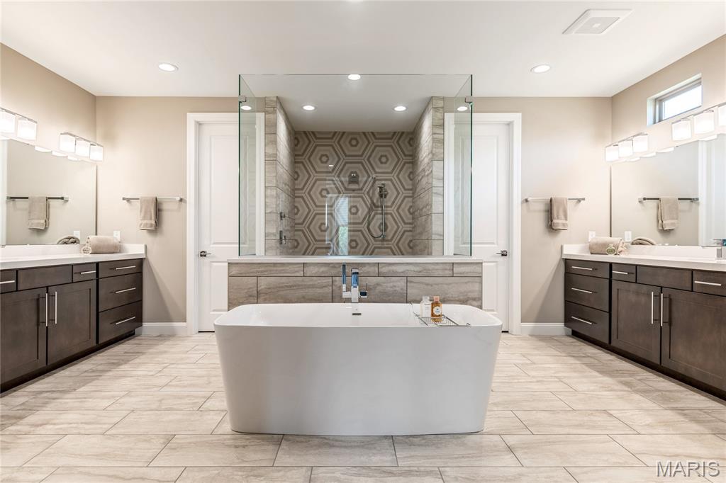 9 Keeney Creek Court