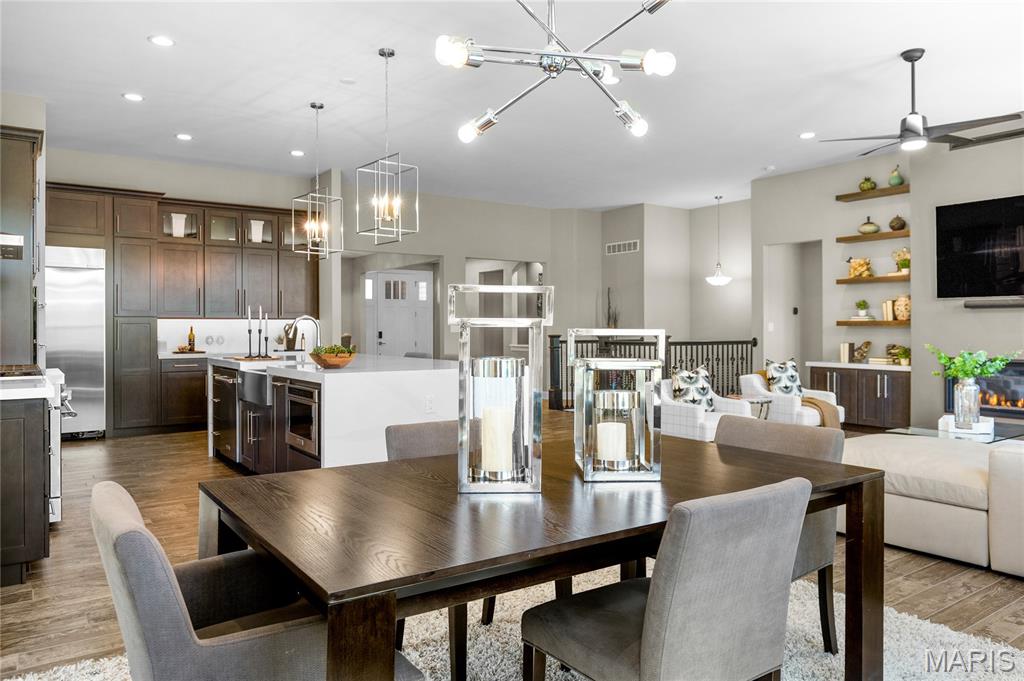 9 Keeney Creek Court
