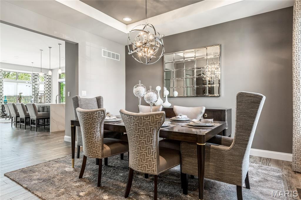 9 Keeney Creek Court