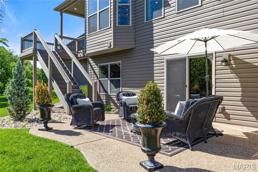 9 Keeney Creek Court