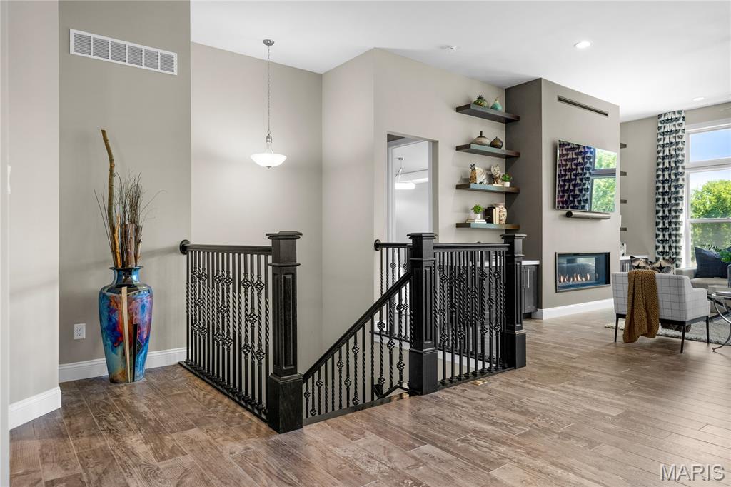 9 Keeney Creek Court