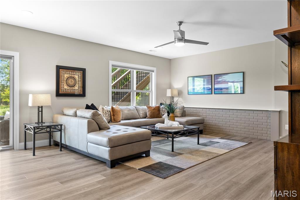 9 Keeney Creek Court
