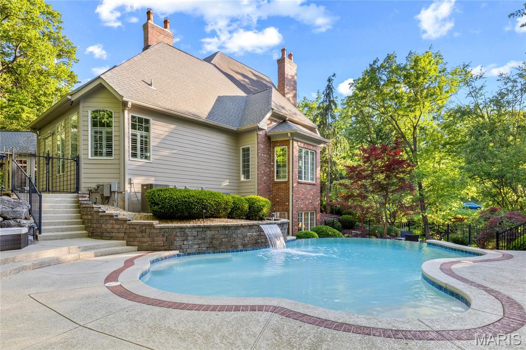 1105 Shepard Oaks Drive