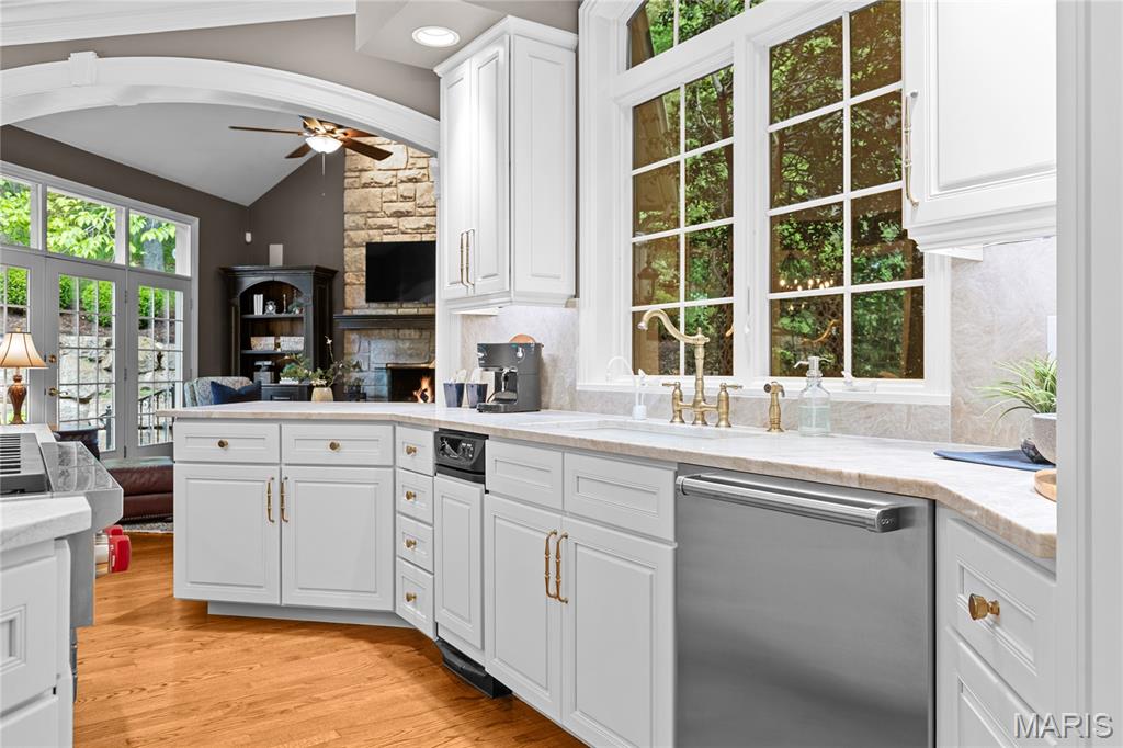1105 Shepard Oaks Drive
