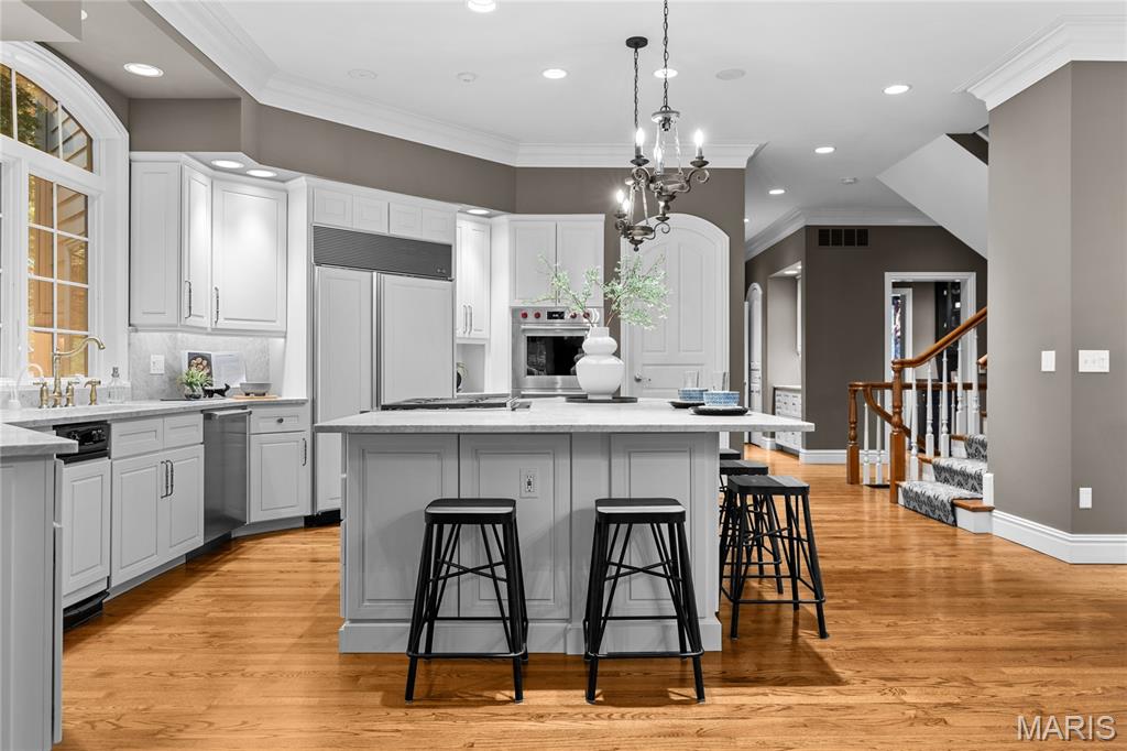 1105 Shepard Oaks Drive