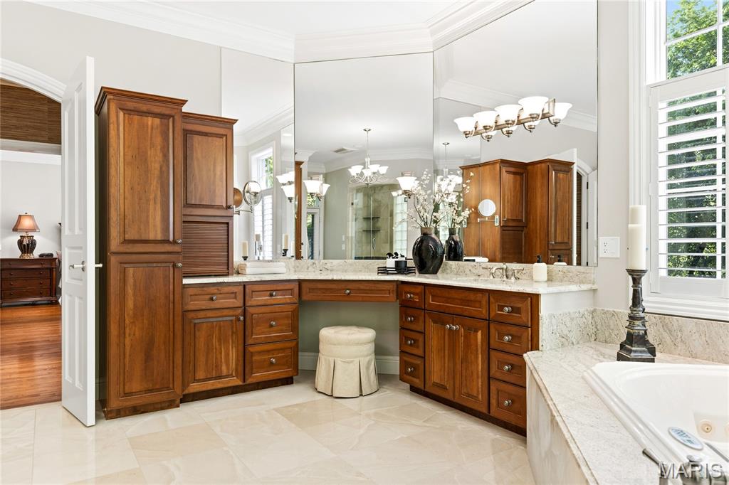 1105 Shepard Oaks Drive
