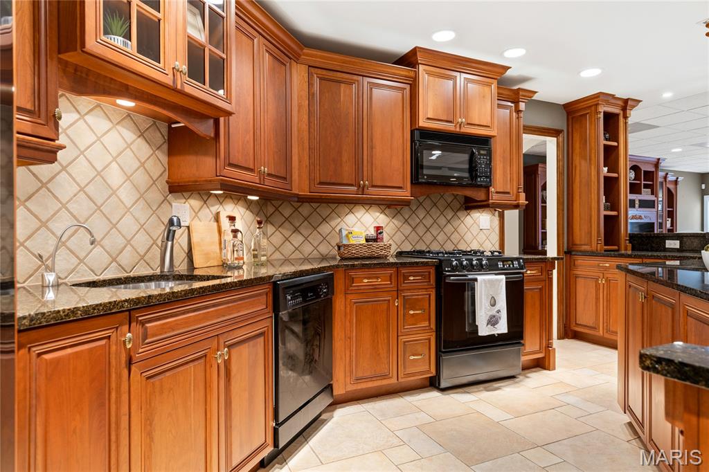 1105 Shepard Oaks Drive