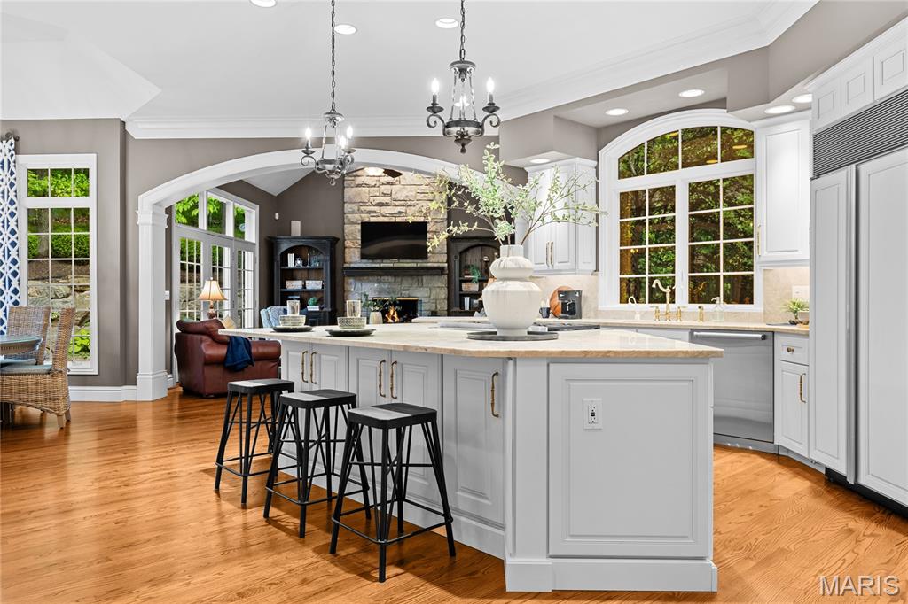 1105 Shepard Oaks Drive