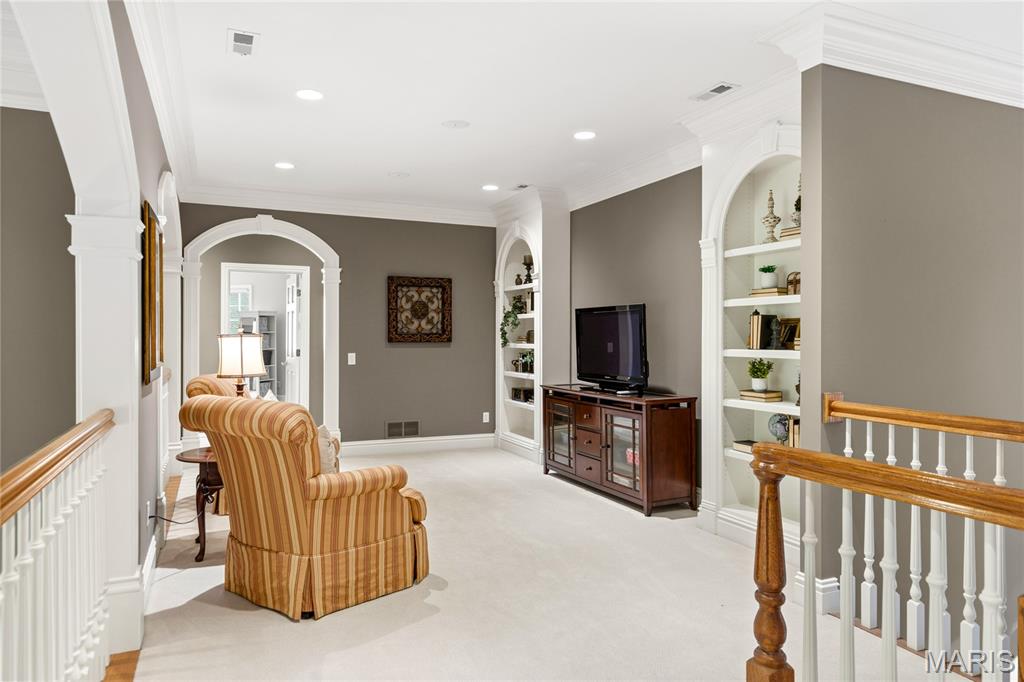 1105 Shepard Oaks Drive