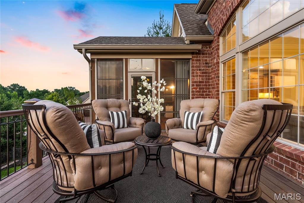 259 Meadowbrook Country Club Estate