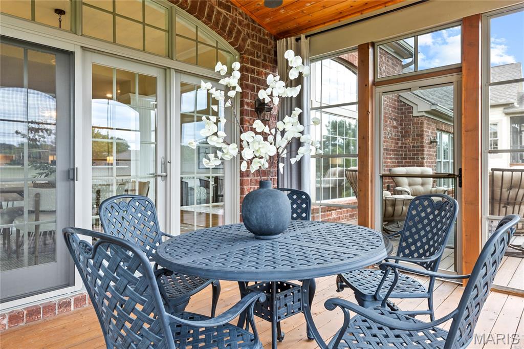 259 Meadowbrook Country Club Estate