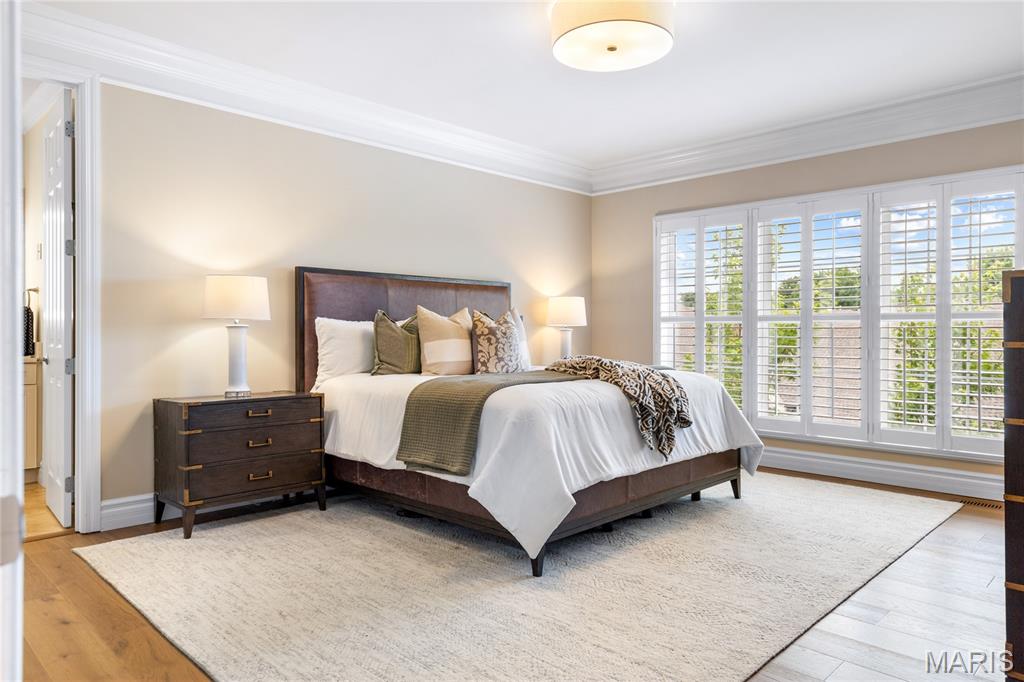 259 Meadowbrook Country Club Estate