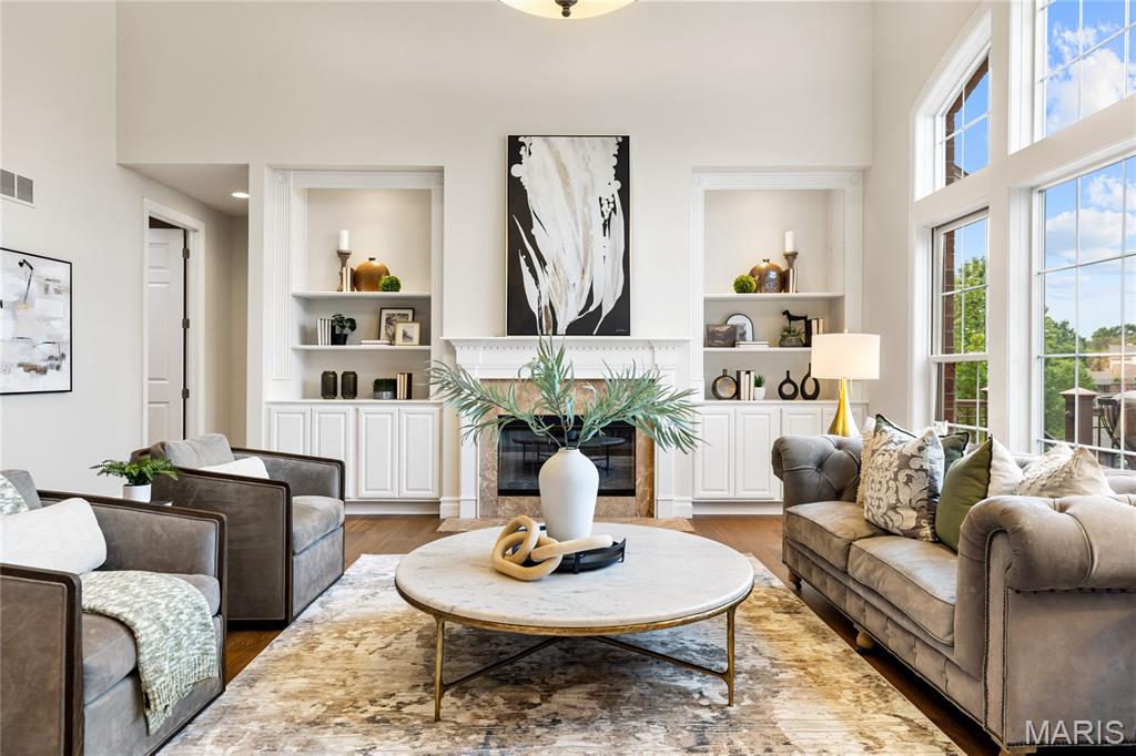 259 Meadowbrook Country Club Estate