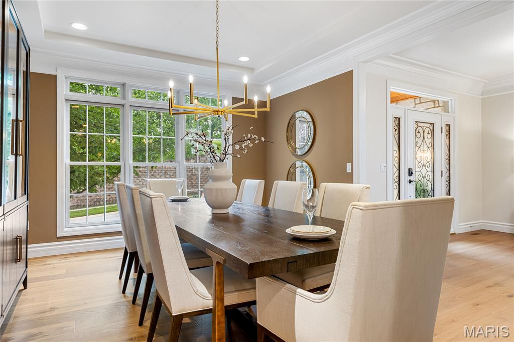 259 Meadowbrook Country Club Estate
