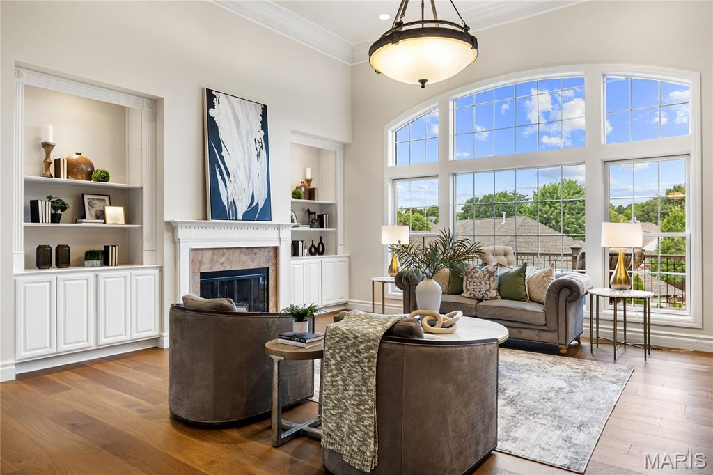 259 Meadowbrook Country Club Estate