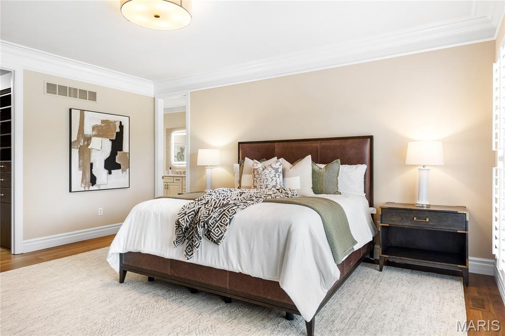 259 Meadowbrook Country Club Estate