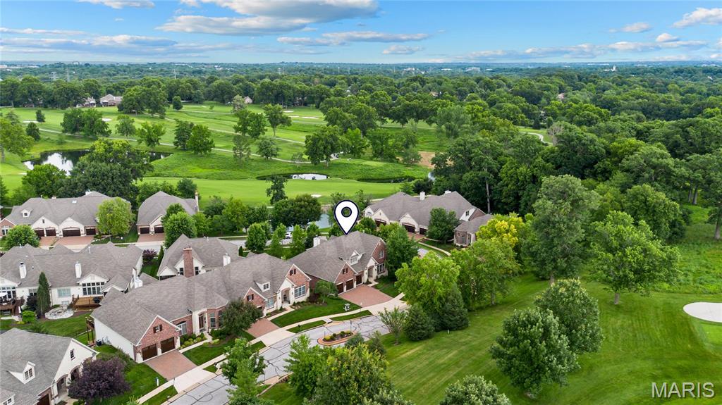 259 Meadowbrook Country Club Estate