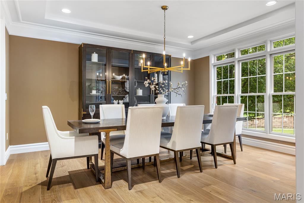 259 Meadowbrook Country Club Estate