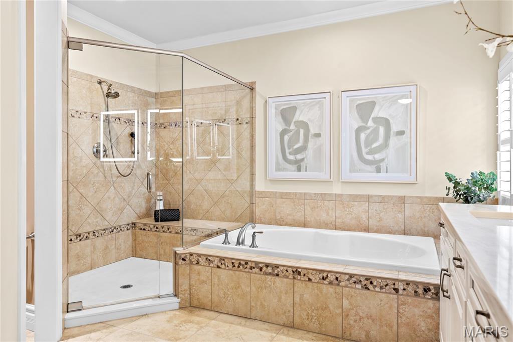 259 Meadowbrook Country Club Estate