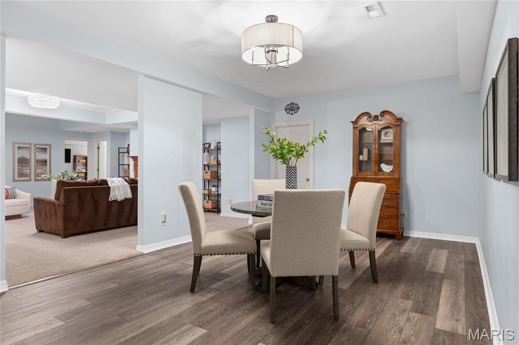 684 Clifden Drive