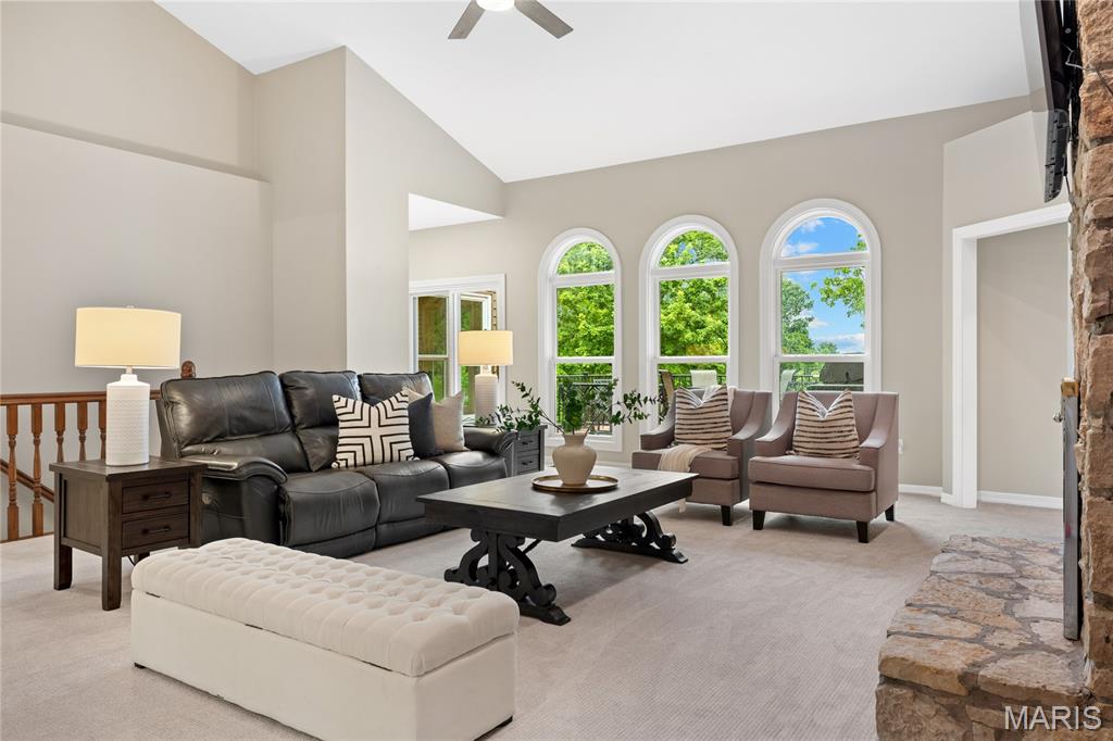 684 Clifden Drive