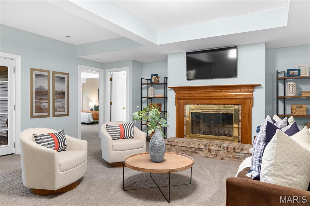 684 Clifden Drive