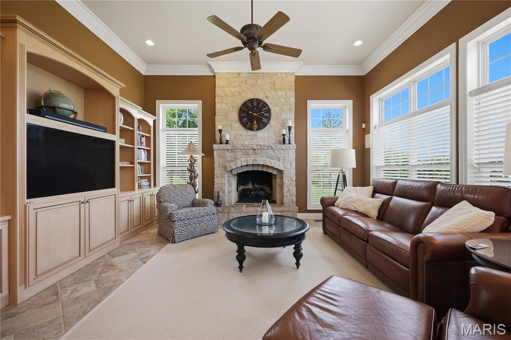 238 Cornwall Drive