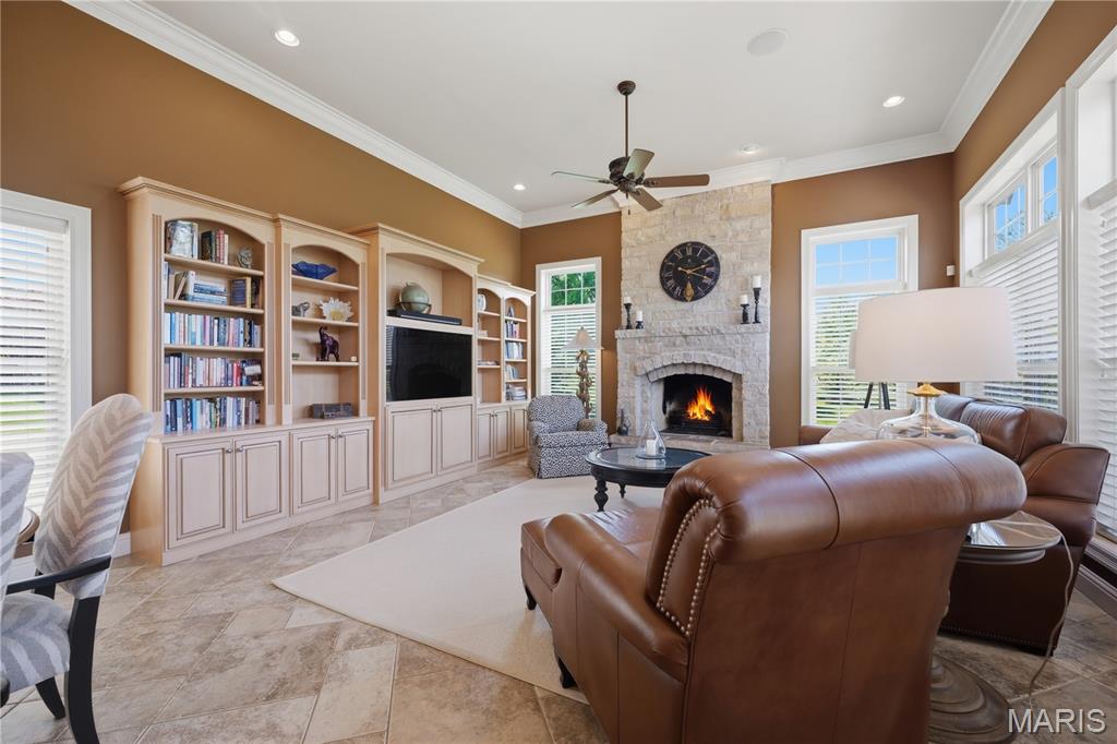 238 Cornwall Drive
