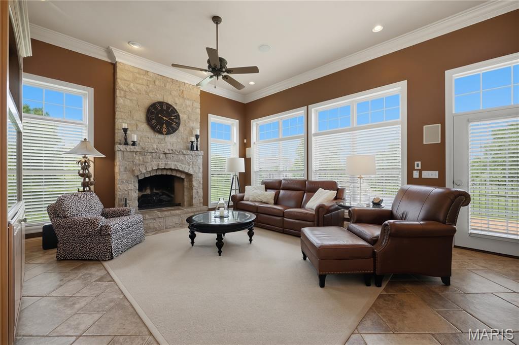238 Cornwall Drive