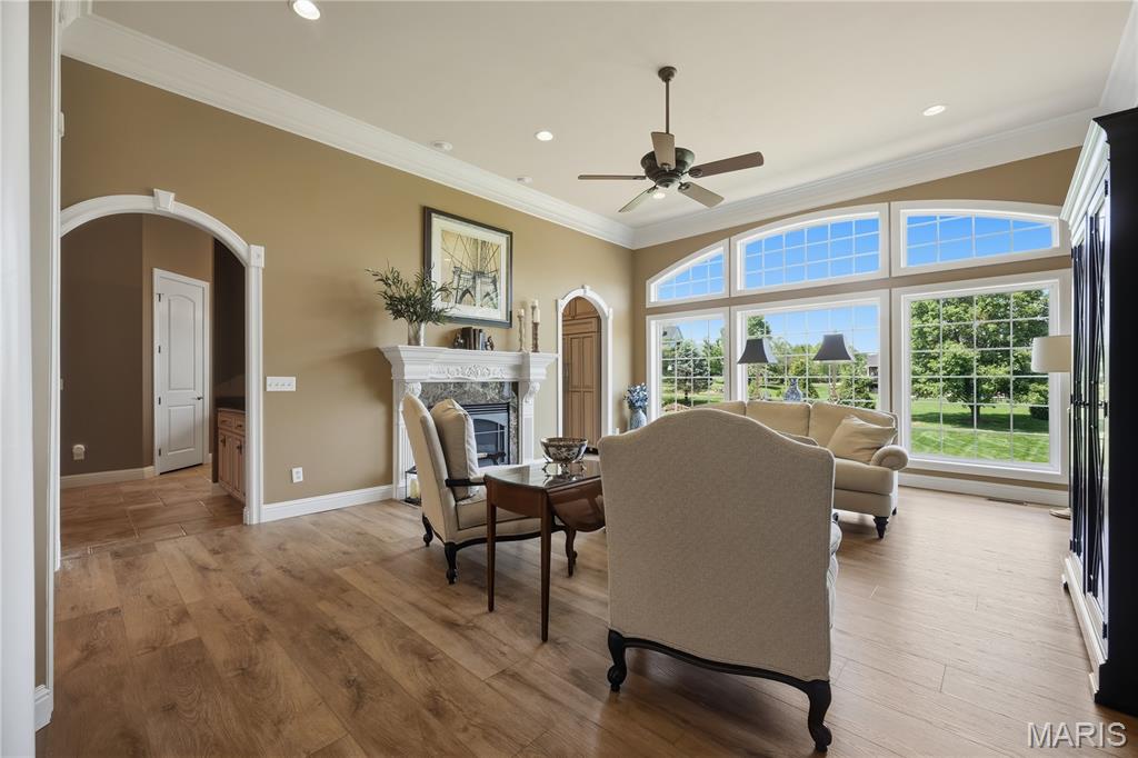 238 Cornwall Drive