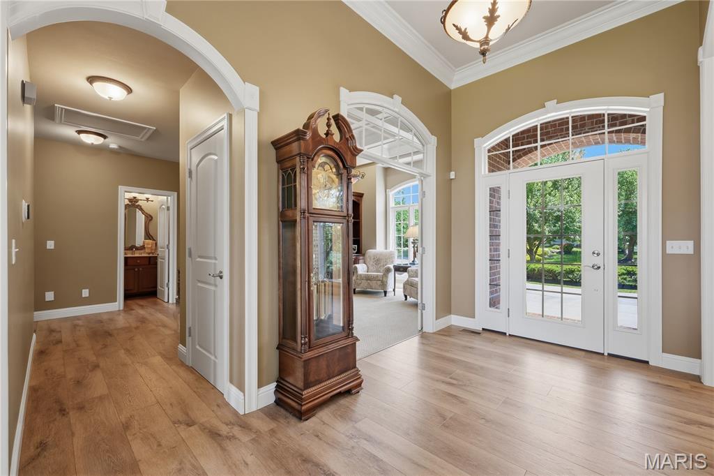 238 Cornwall Drive