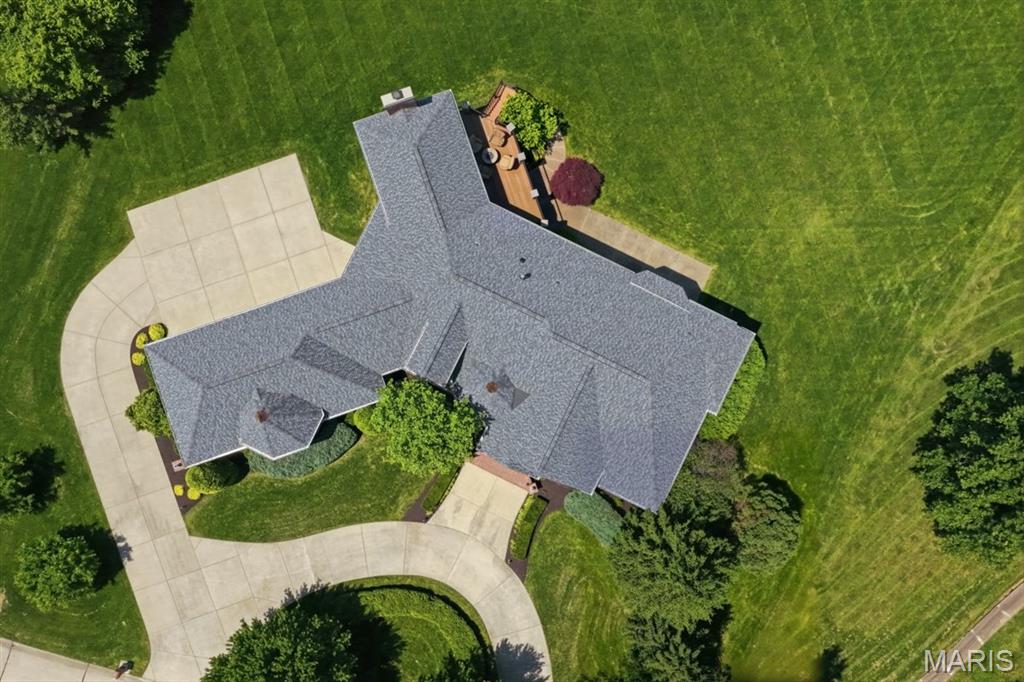 238 Cornwall Drive