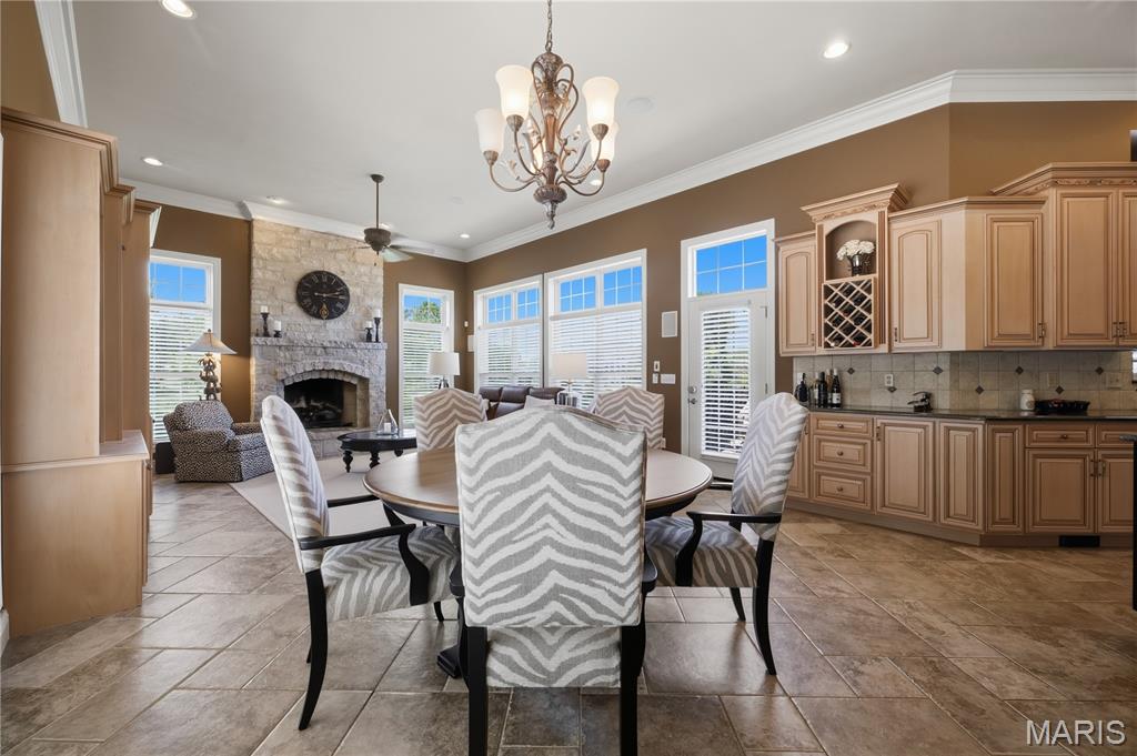 238 Cornwall Drive