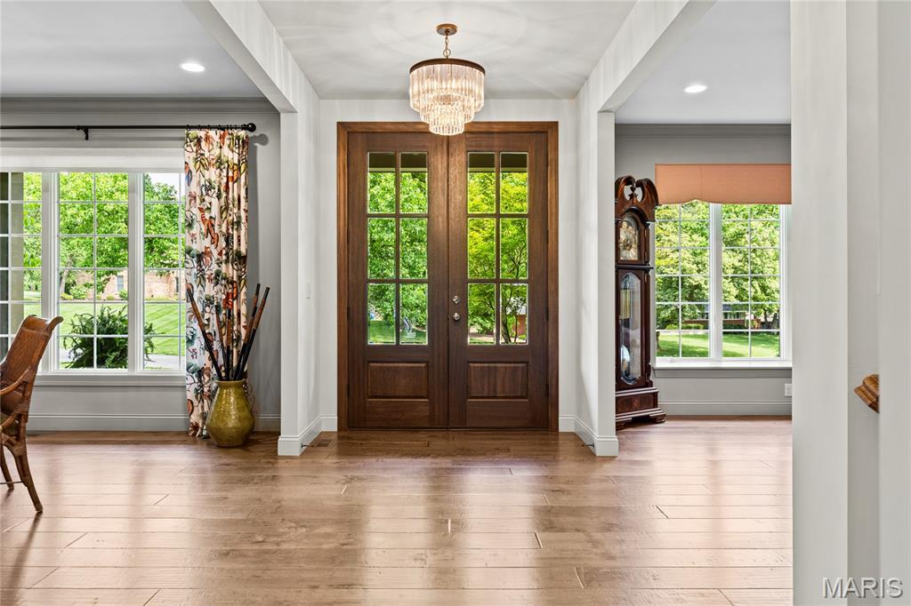 50 Meadowbrook Country Club Estate