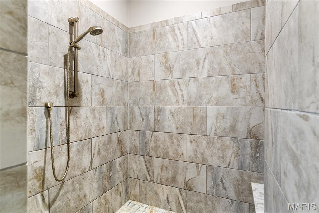 50 Meadowbrook Country Club Estate