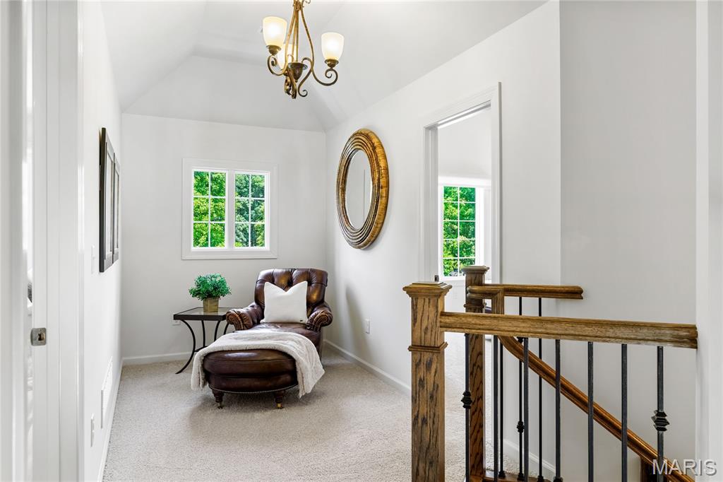 50 Meadowbrook Country Club Estate