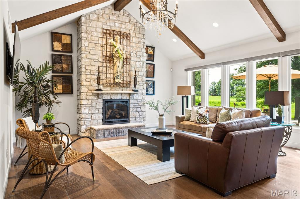 50 Meadowbrook Country Club Estate