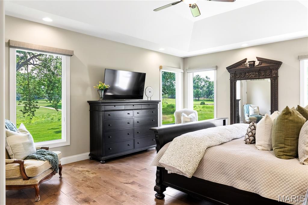 50 Meadowbrook Country Club Estate