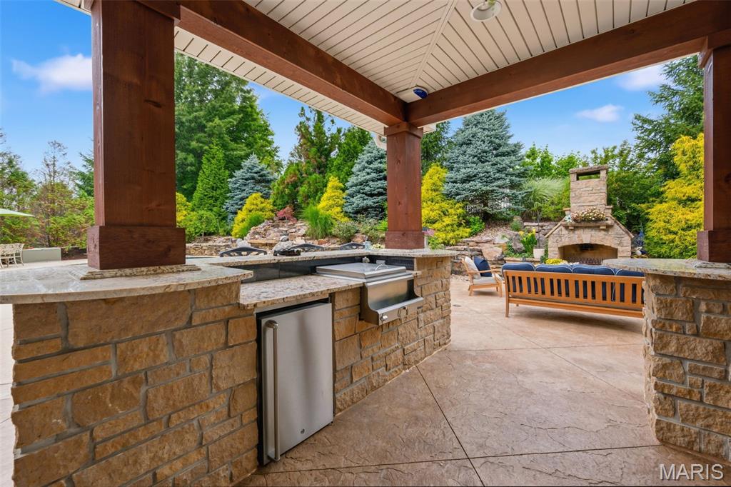 1880 Spring Mill Creek Unit: CONTRACT HAS A KICK OUT