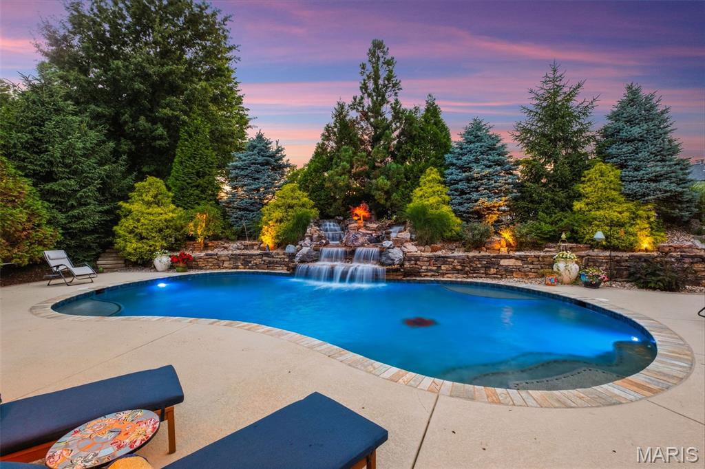 1880 Spring Mill Creek Unit: CONTRACT HAS A KICK OUT