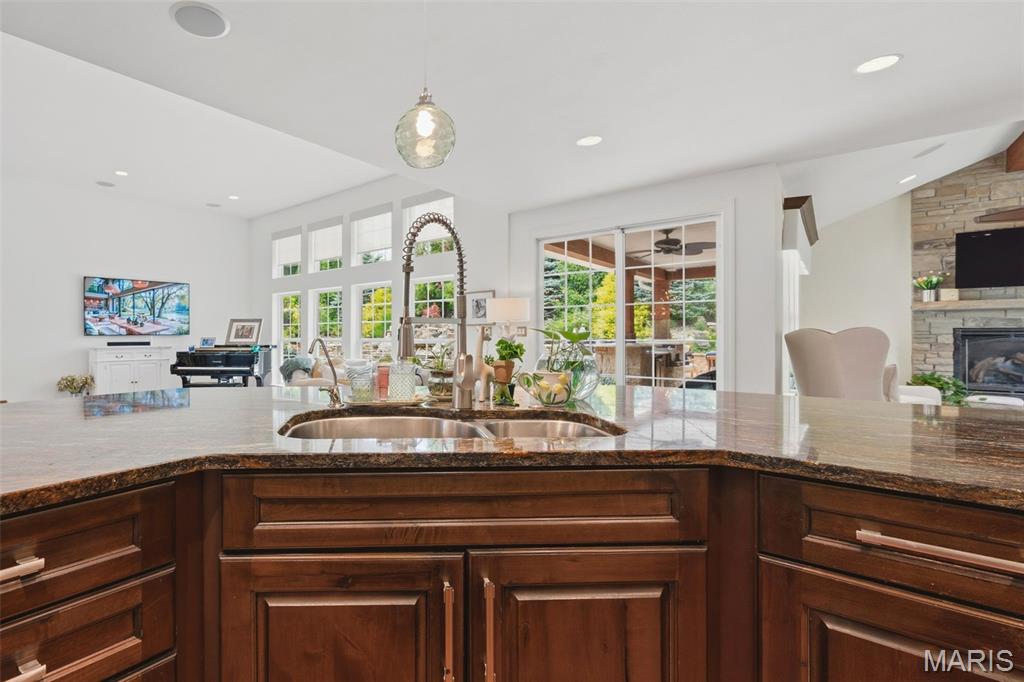 1880 Spring Mill Creek Unit: CONTRACT HAS A KICK OUT