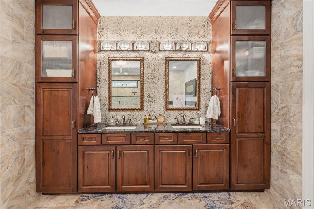 1880 Spring Mill Creek Unit: CONTRACT HAS A KICK OUT