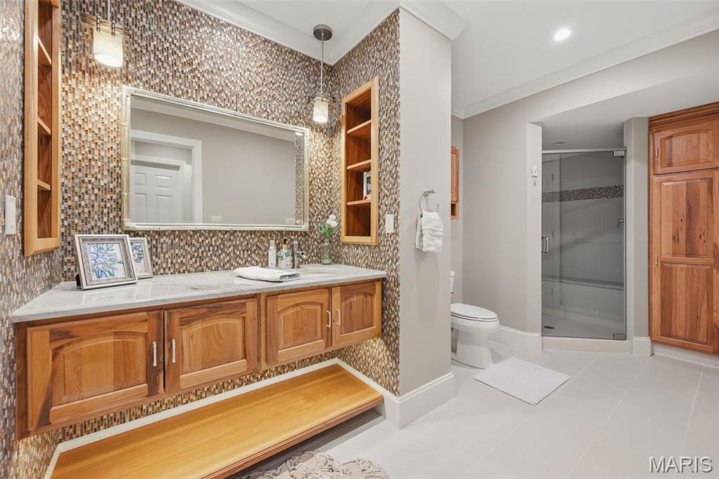 1880 Spring Mill Creek Unit: CONTRACT HAS A KICK OUT