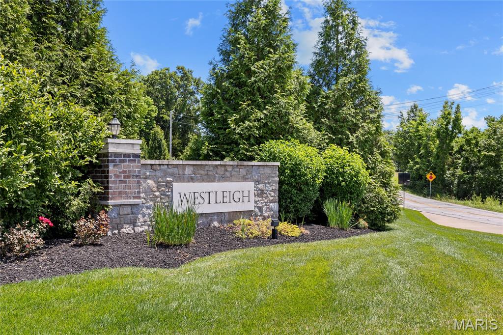 213 Westleigh Court