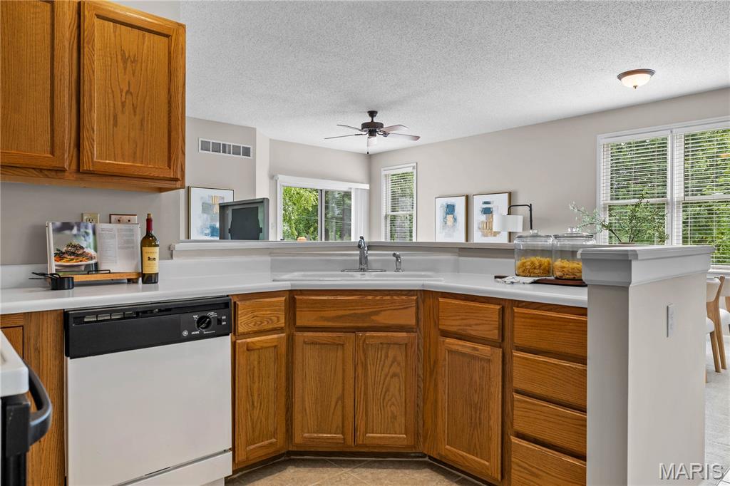 1628 Thurston Court