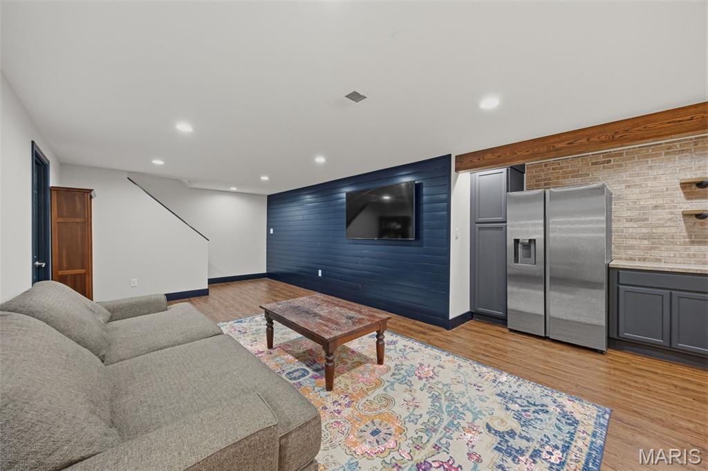 834 Spring Hill Farm Drive