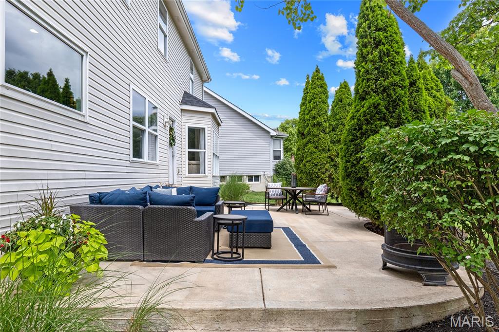 212 Chestnut Hill Drive